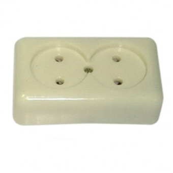 Розетка ОП 2-мест. с подпр. конт. с керам. слон.кость 10А/250В (упак.130) РА10-009