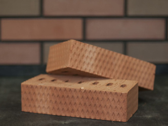 Кирпич рядовой полнотелый ЩЕЛЕВОЙ М125 250х120х65 мм, поддон 392 шт, Стройкерамика