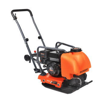 Виброплита 6,5 л.с./4,7 кВт 550*480 мм Loncin G200F бак для воды 80 кг PATRIOT SVR-80T