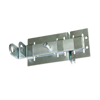 Задвижка дверная с плоским ригелем и проушиной ЗД-04 цинк 104мм КУНГУР