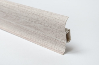 Плинтус Лайн Пласт Матовый 58*22*2200мм L046 Ясень светлый