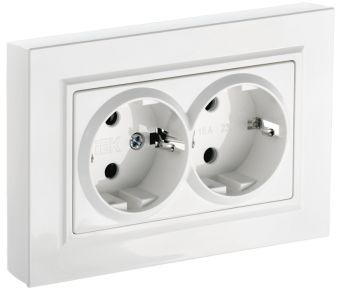 Розетка СП 2-я с з/к/ш 16А в сб. РСш12-3-БрБ бел.BRITE ИЭК (упак.100/10)