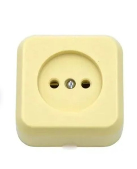 Розетка ОП 1-мест. с подпр. конт. квадрат. слон.кость 10А/250В (упак.180) РА10-007
